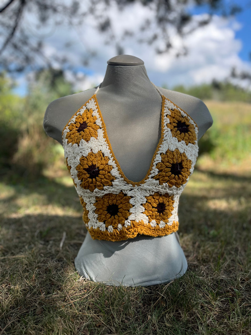 no. 12 Sunflower granny square V-neck halter top