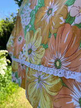 Load image into Gallery viewer, no. 8 Flower Power tie top
