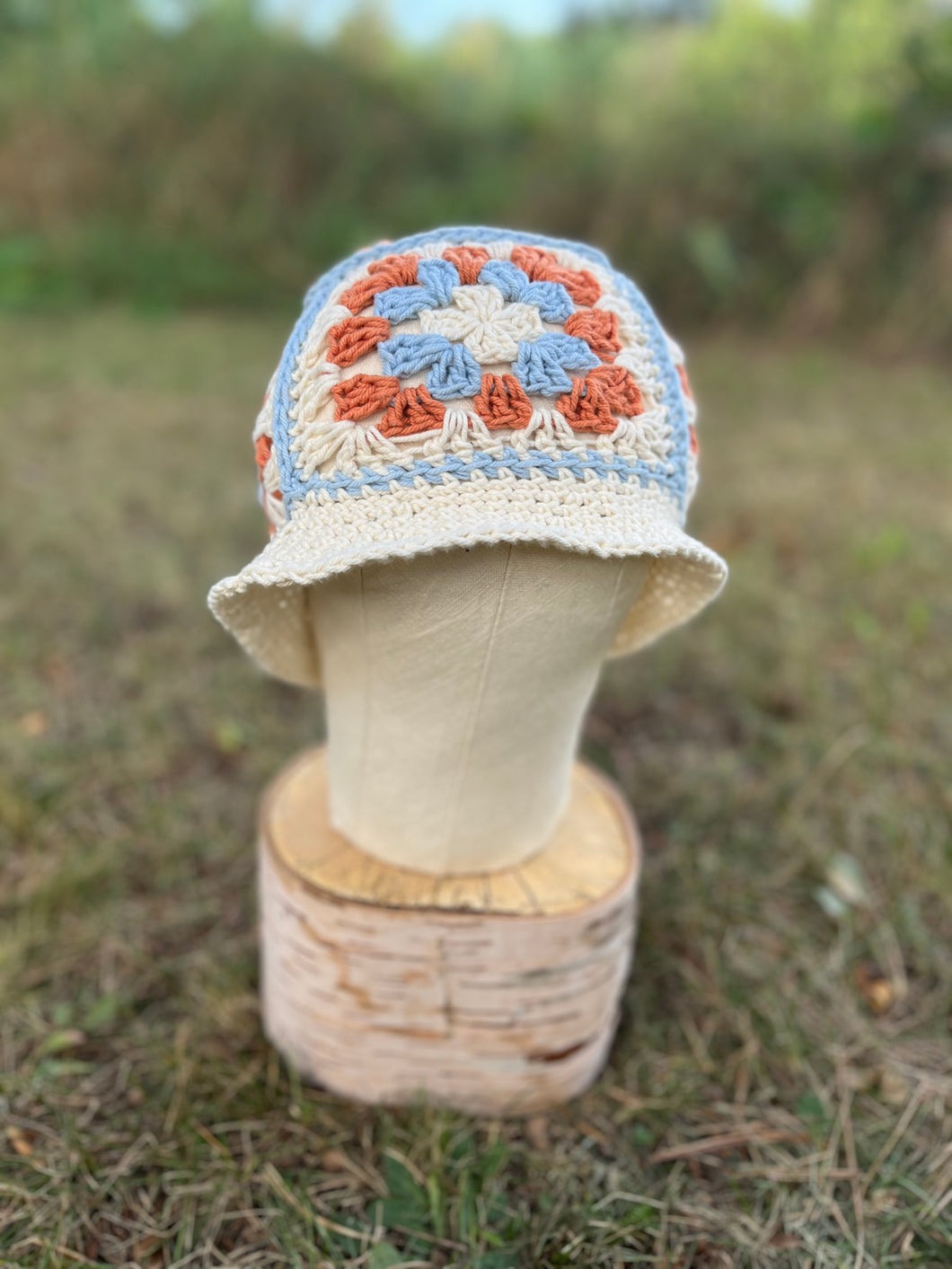 Crochet bucket hat